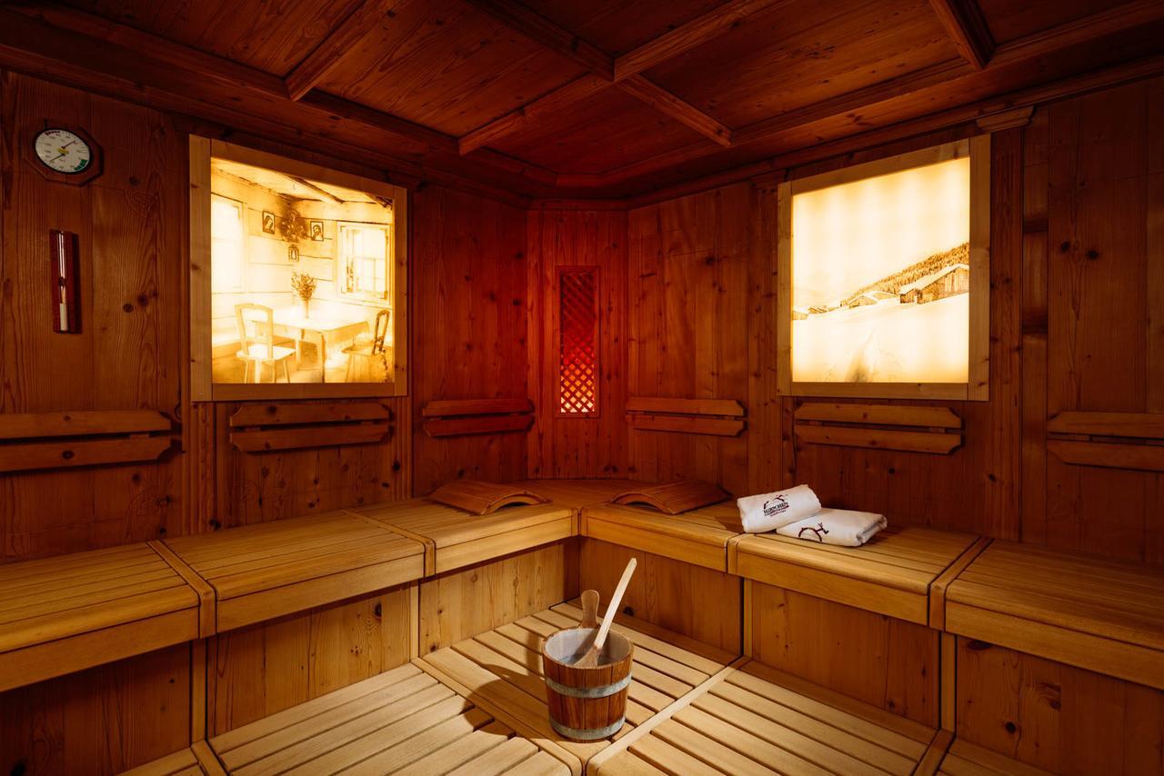 Hirschen Wohlfuehlhotel Schoppernau Ngoại thất bức ảnh