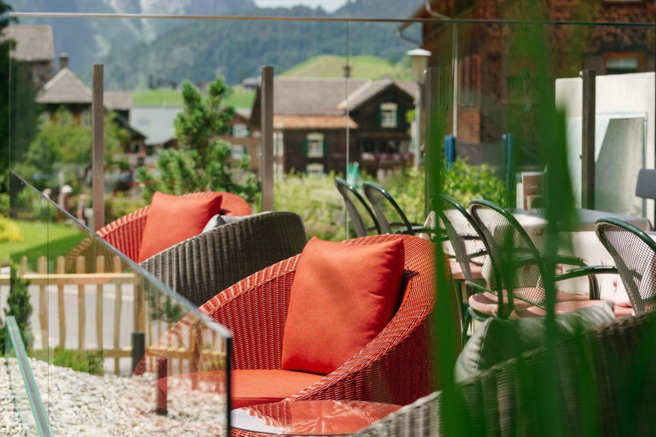 Hirschen Wohlfuehlhotel Schoppernau Ngoại thất bức ảnh